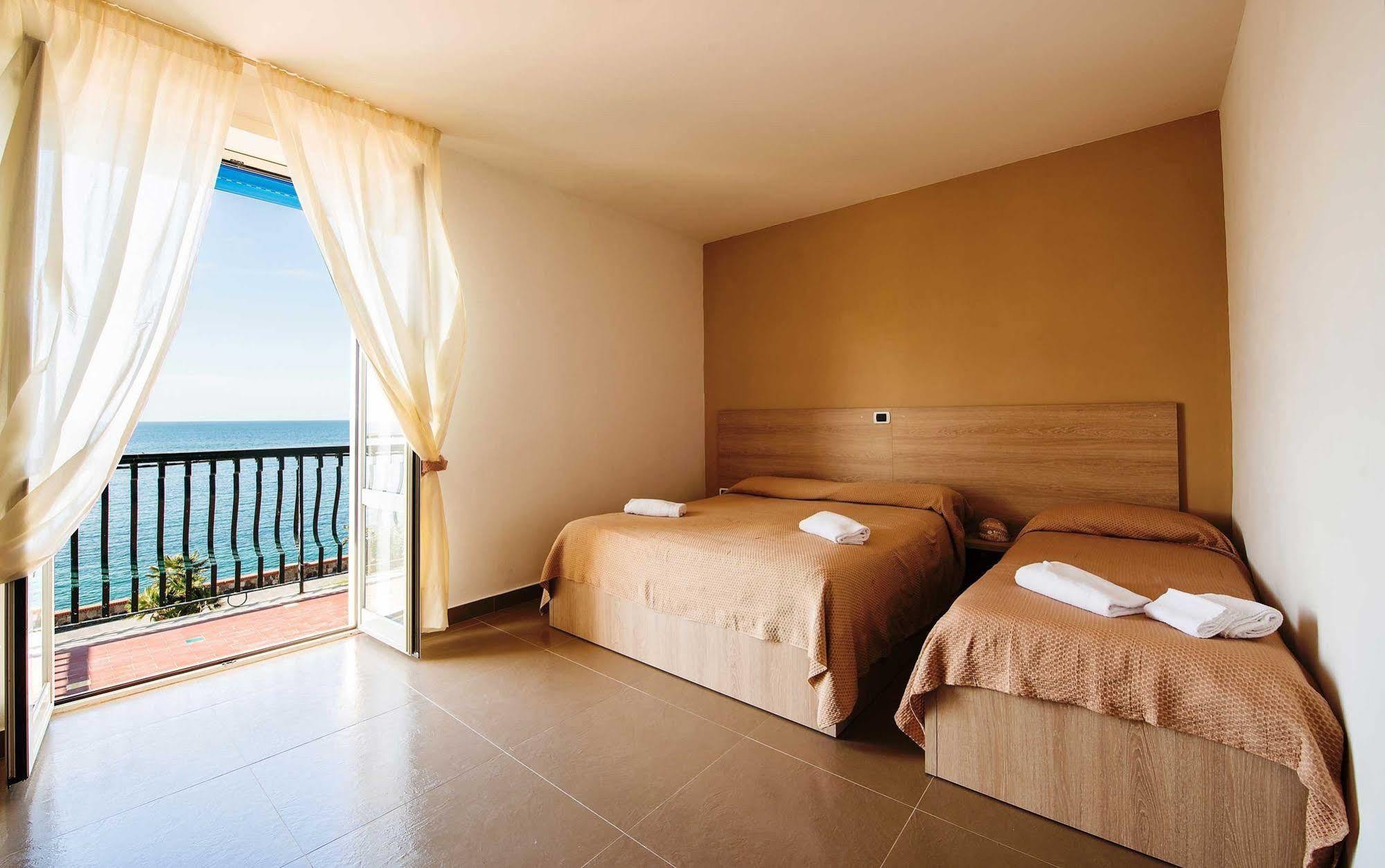 Hotel Stella Maris Terme Casamicciola Terme Екстер'єр фото